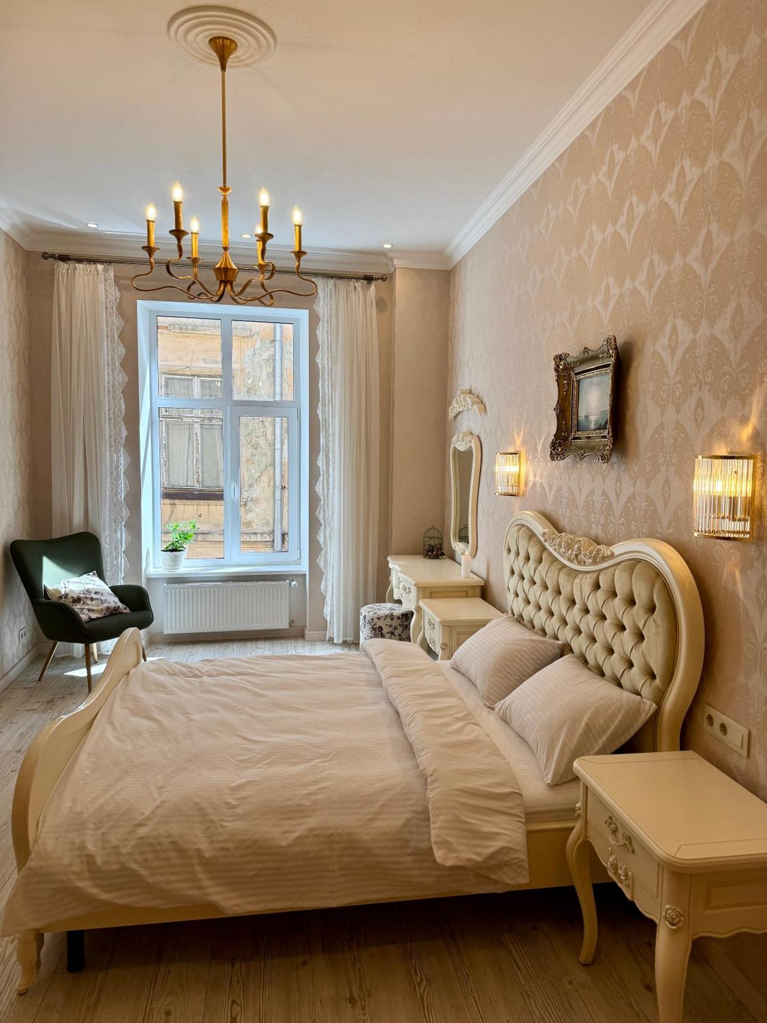 Elite Apart Near Svoboda Avenue Lviv Kültér fotó
